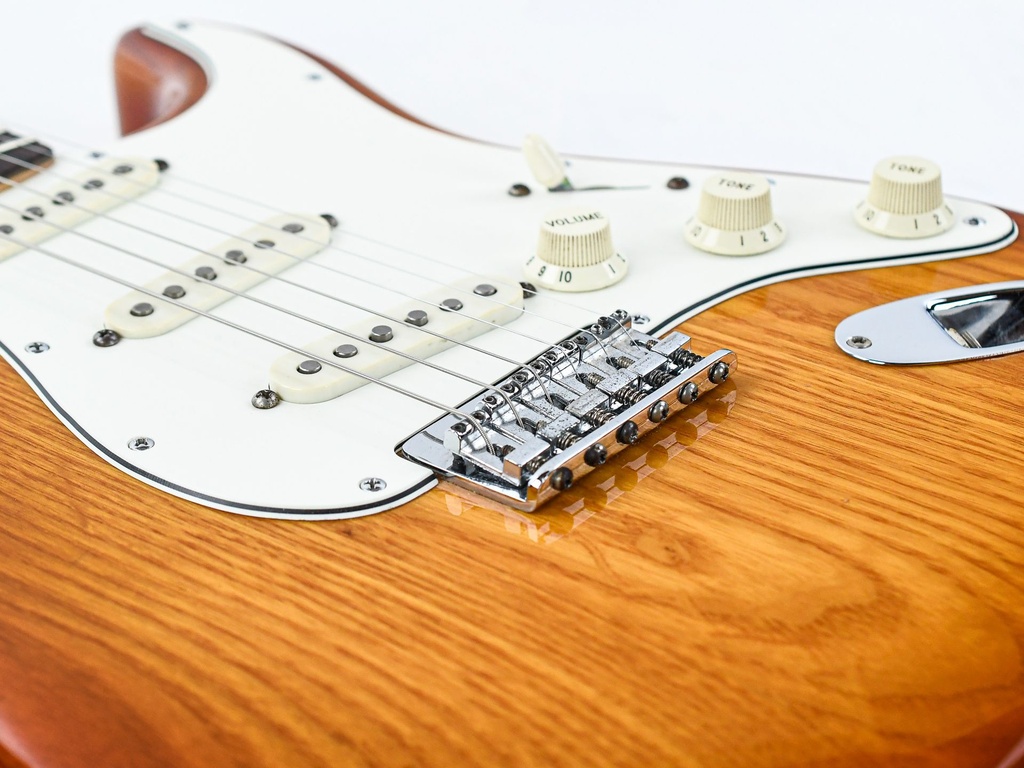 Fender Stratocaster Siena Burst Hardtail 1979-10.jpg