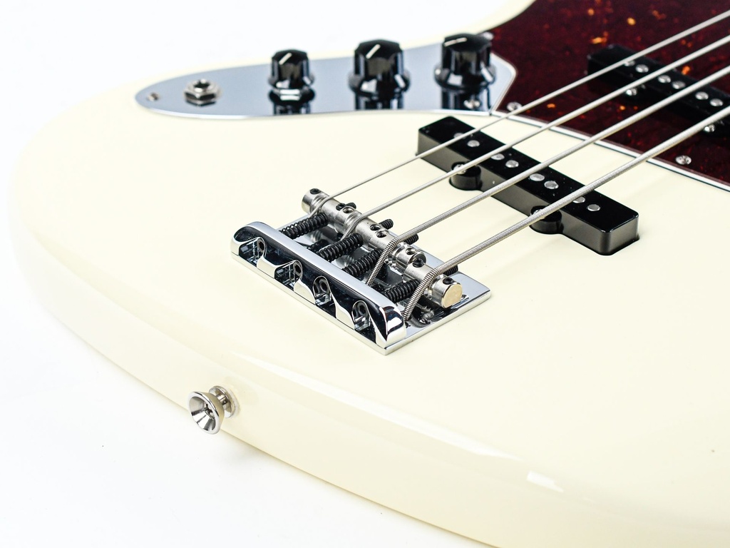Fender American Pro II Jazz Bass Olympic White RW Lefty 2021-11.jpg