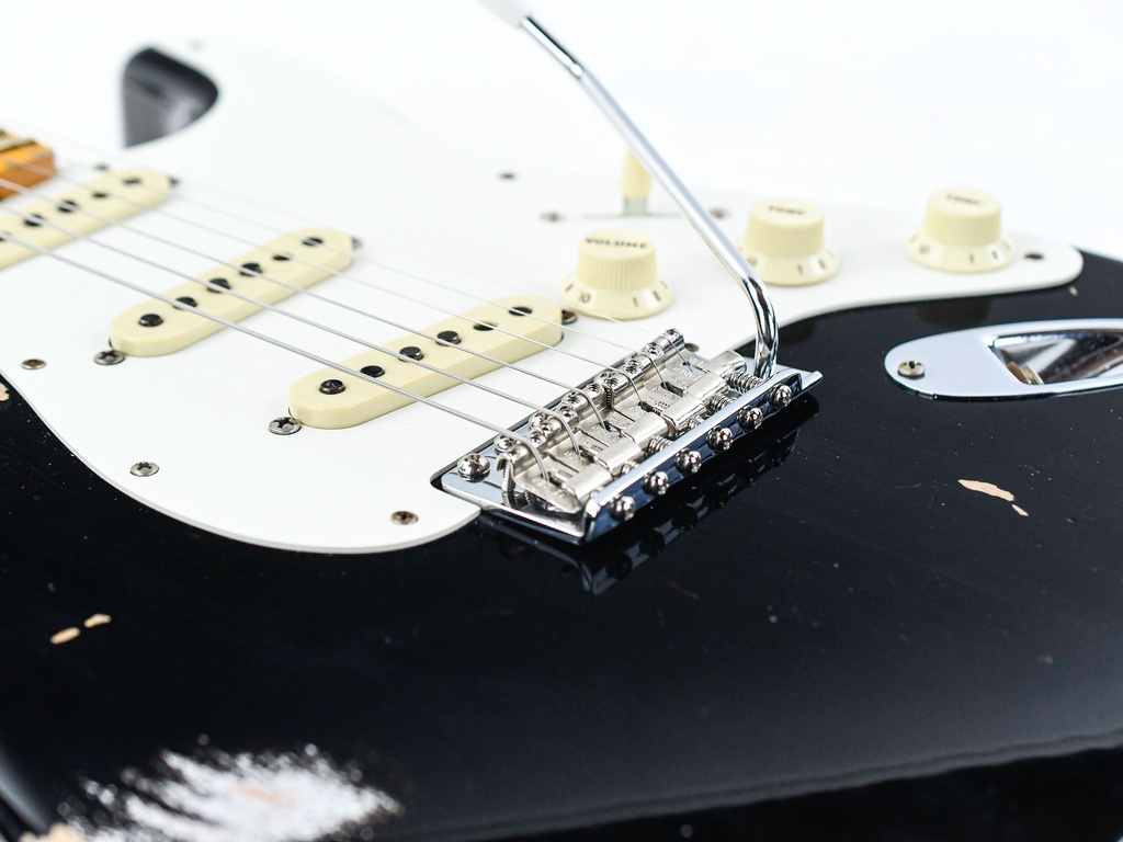 Fender Stratocaster Custom Shop 59 Heavy Relic Black 2019-11.jpg