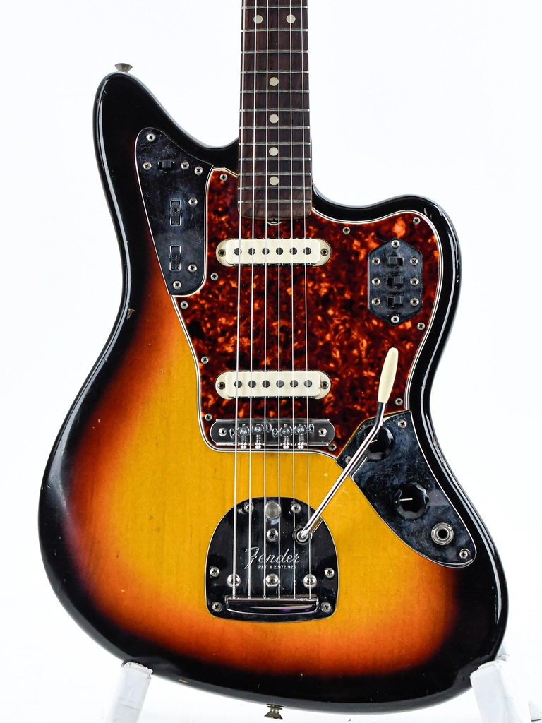 [L79485] Fender Jaguar Three Tone Sunburst 1965-3.jpg