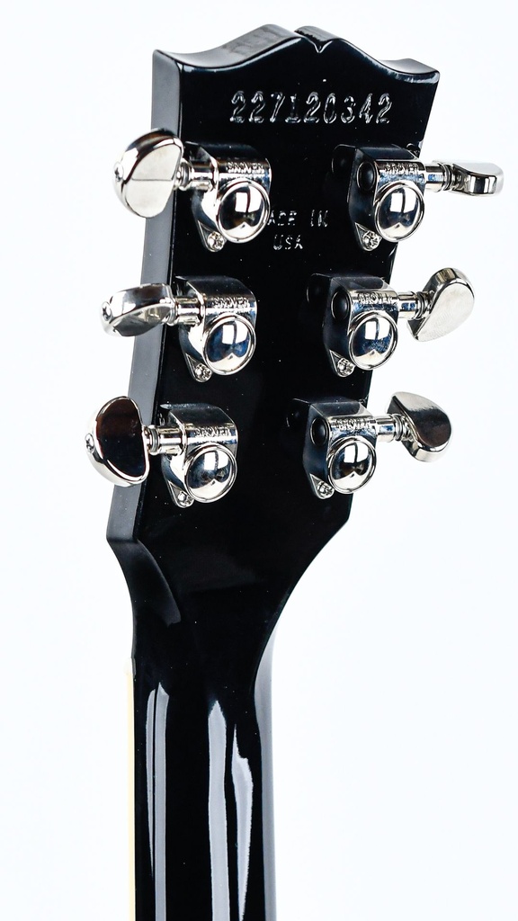 Gibson Les Paul Classic Ebony_-5.jpg