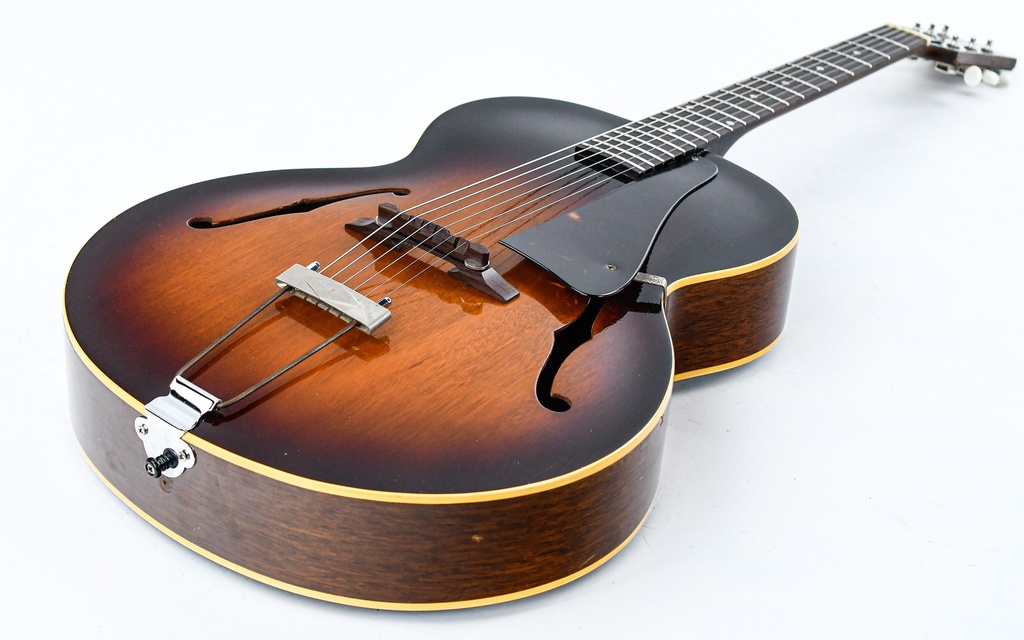 Gibson L48 Sunburst 1950s-14.jpg