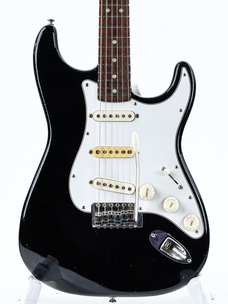 Fender Stratocaster Black 1973-3.jpg