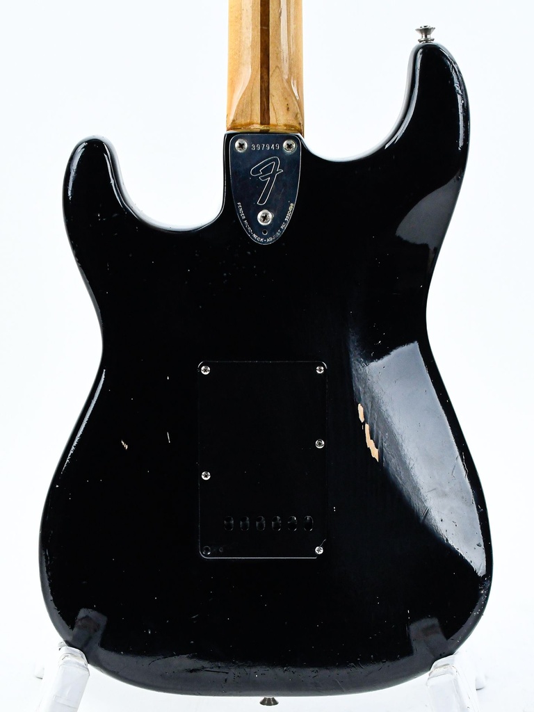 Fender Stratocaster Black 1973-6.jpg