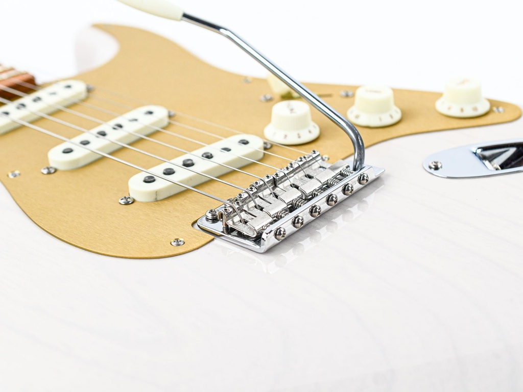 Fender Custom Shop Masterbuilt Andy Hicks Dual-Mag Stratocaster Deluxe Closet Classic Dirty White Blonde-11.jpg