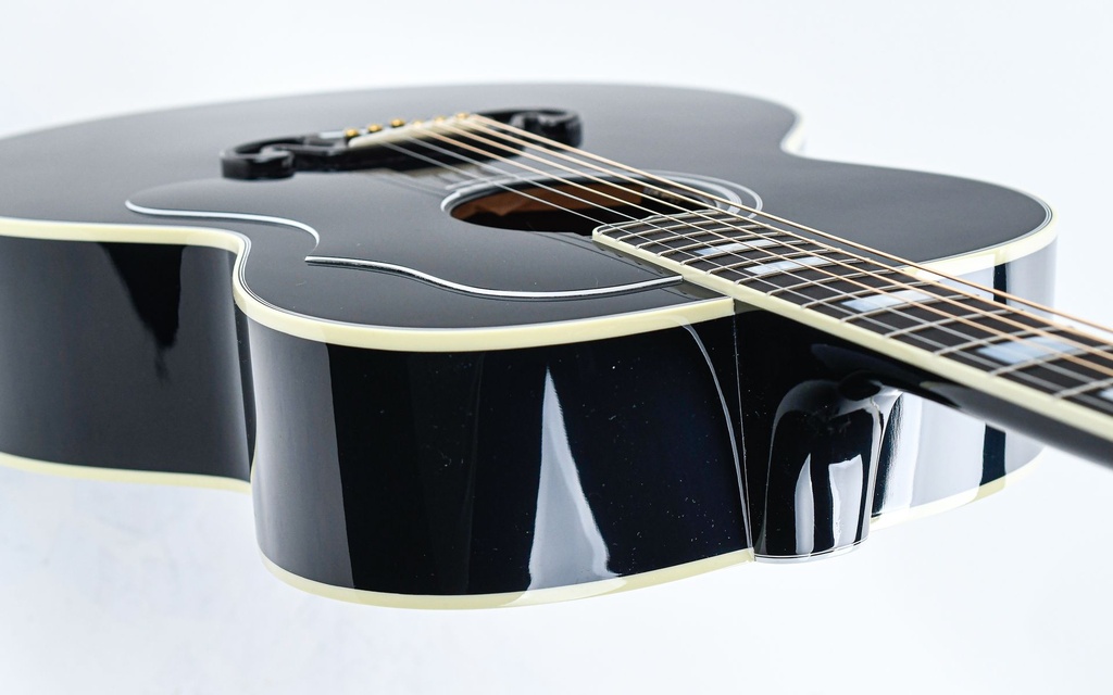 Gibson SJ-200 Custom Ebony-8.jpg