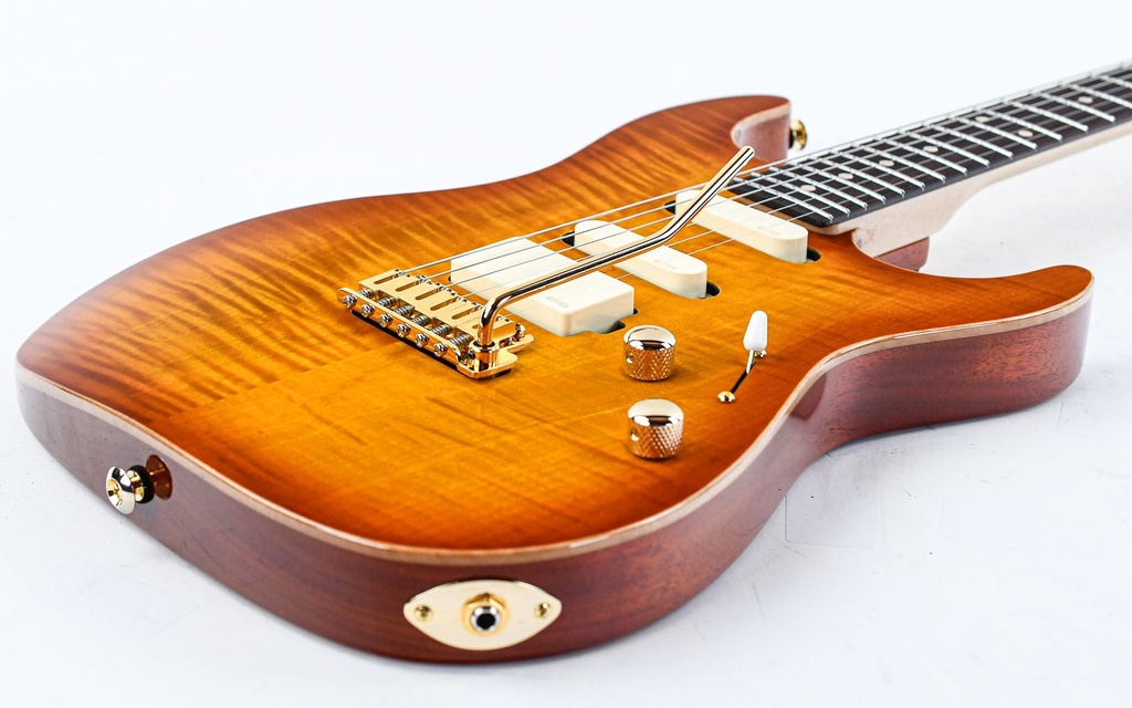 Suhr Standard Legacy Suhr Burst #72933-11.jpg