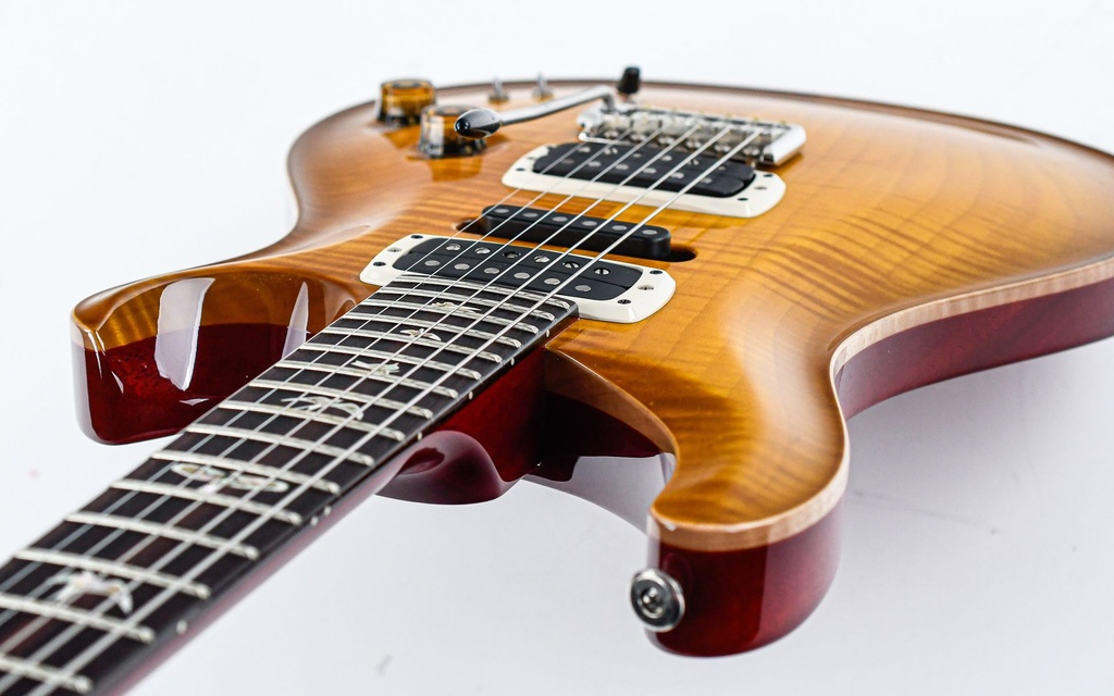 PRS McCarty Modern Eagle Honey Burst V 2023-8.jpg