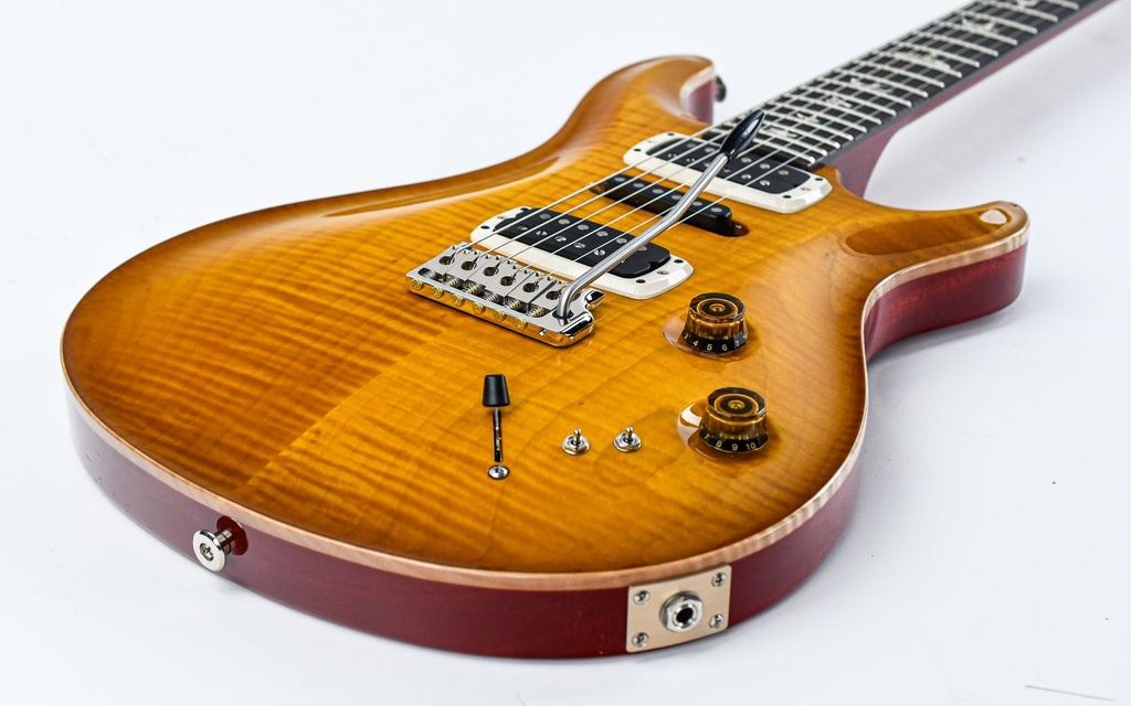 PRS McCarty Modern Eagle Honey Burst V 2023-11.jpg