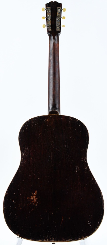 Gibson J35 1941-7.jpg
