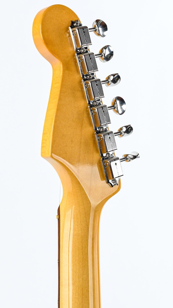 Fender American Vintage II 61 Stratocaster Olympic White-5.jpg