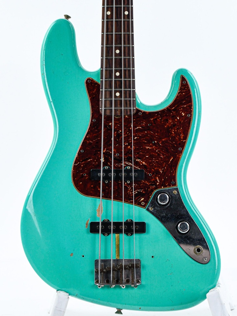 Fender Custom Shop 62 Jazz Bass Sonic Blue Relic 2011-3.jpg