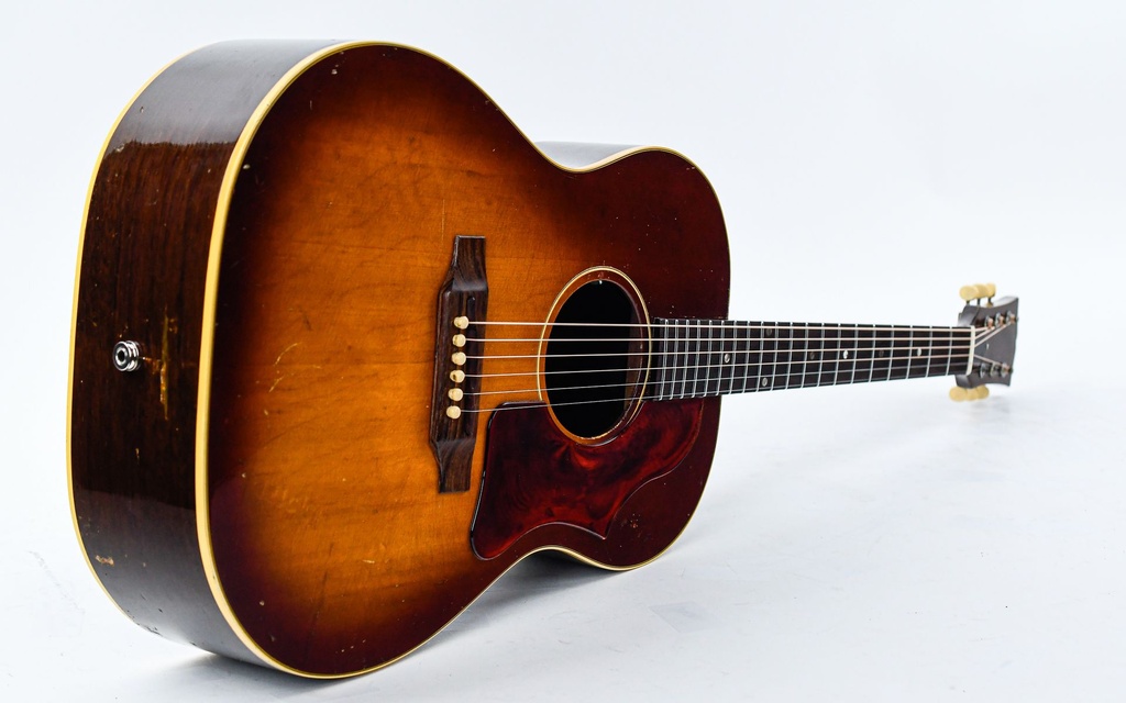 [88986] Gibson B25 Sunburst 1967-11.jpg