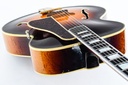 Gibson L5 Sunburst 1939-8.jpg
