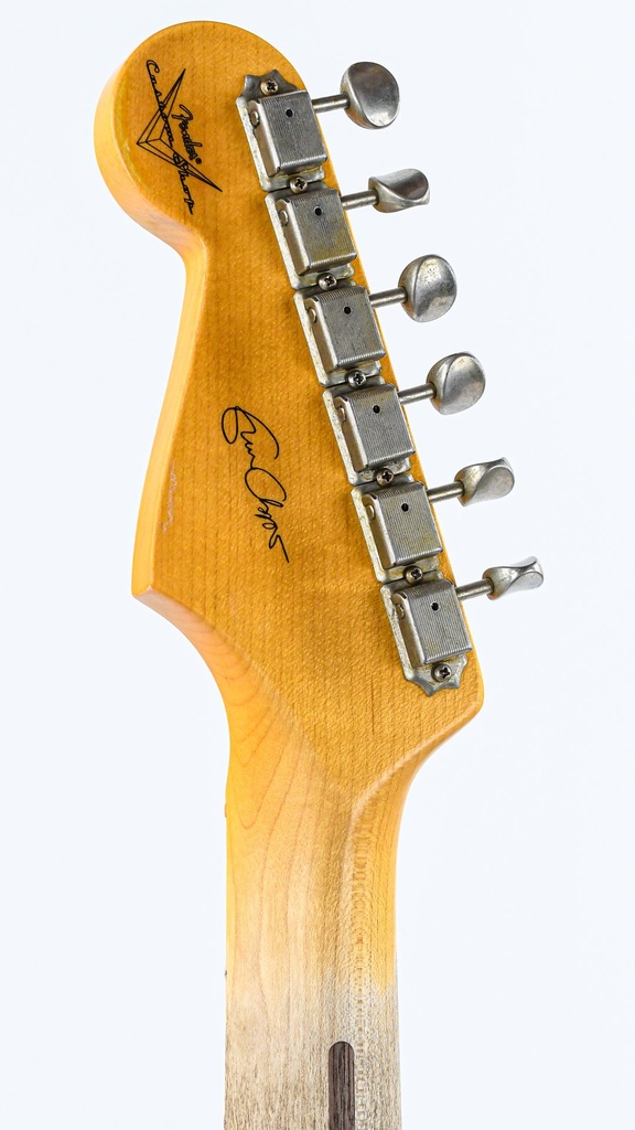 Fender Eric Clapton Signature Stratocaster Journeyman Relic Maple Fingerboard Aged White Blonde-6.jpg