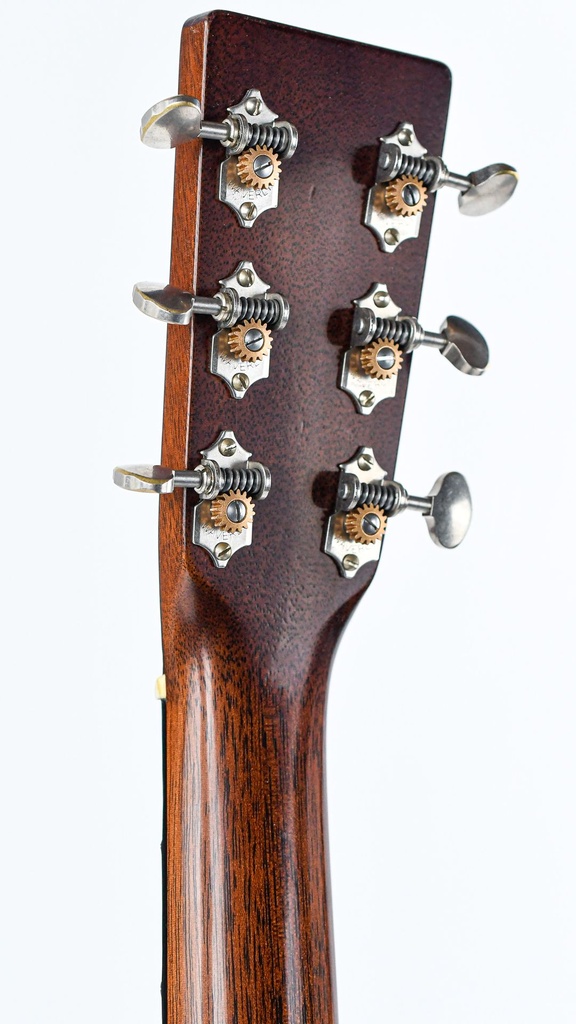 Martin D18 Authentic 1937 Aged-5.jpg