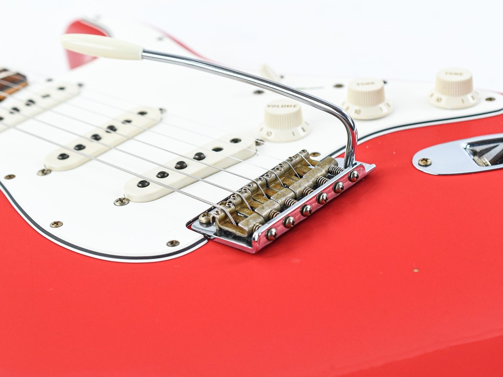 Fender 63 Stratocaster Fiesta Red Relic 2022-11.jpg