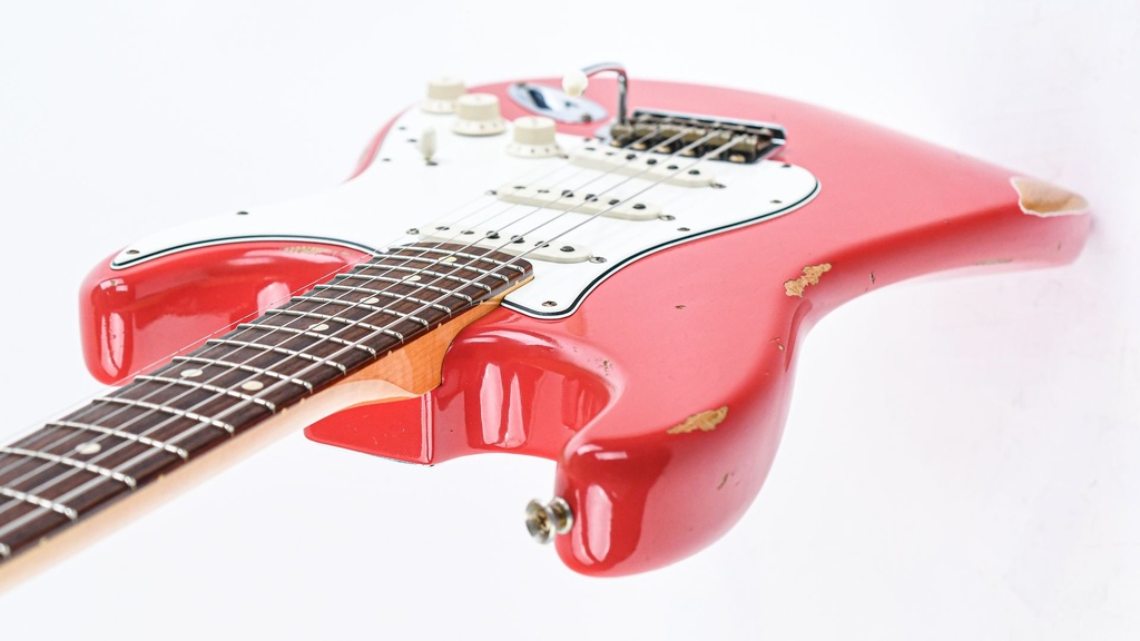 Fender 63 Stratocaster Fiesta Red Relic 2022-9.jpg