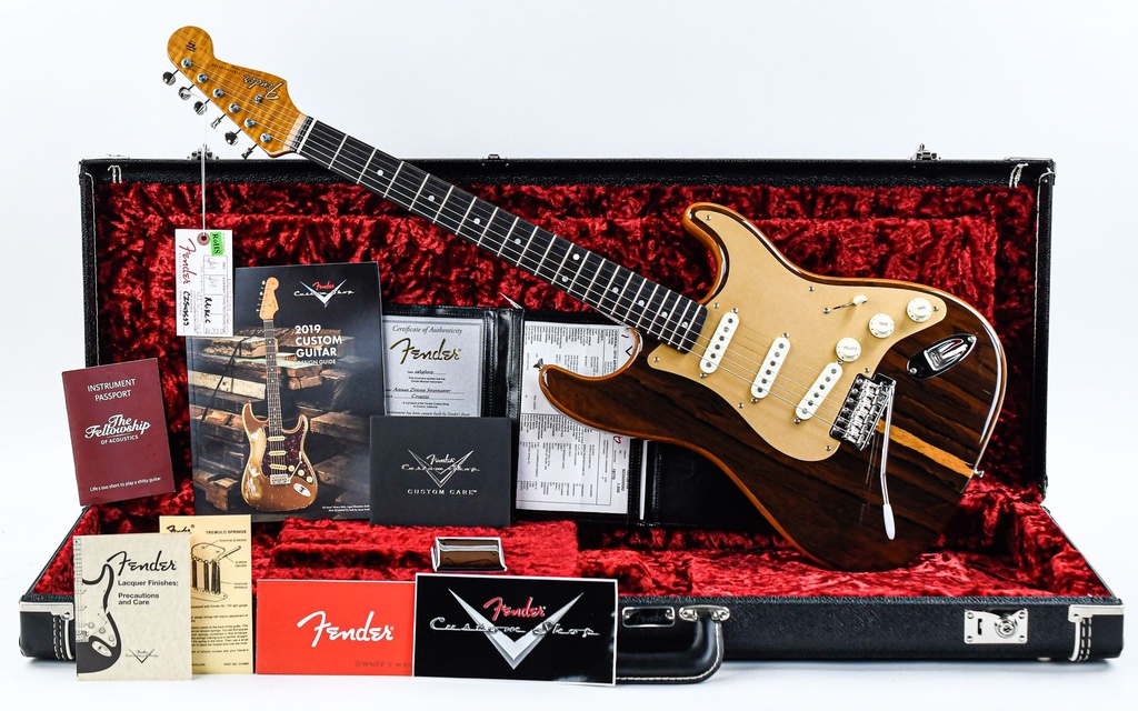 Fender Custom Shop Artisan Ziricote Stratocaster 2019-1.jpg