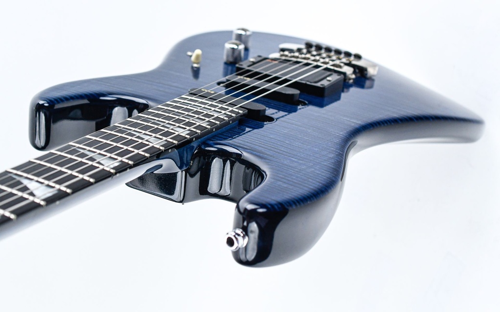 Peer Dellen Custom HSS Transparent Blue 1993-8.jpg