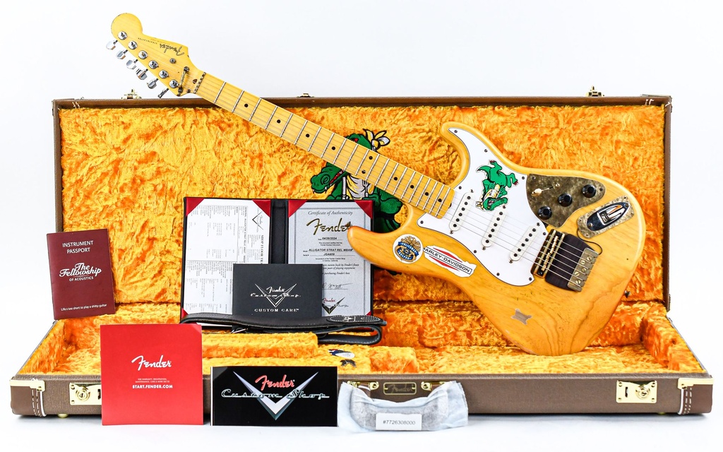 Fender Jerry Garcia Alligator Strat Relic 1-Piece Rift Sawn Maple Neck Aged Natural-1.jpg