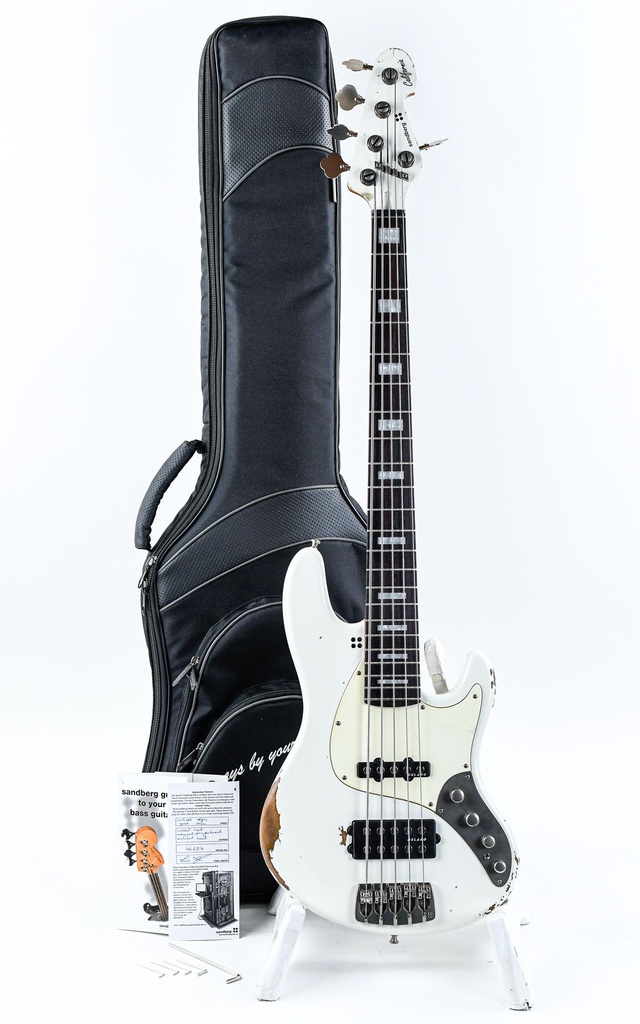 Sandberg California II TM Virgin White Hardcore Aged 5-String-1.jpg