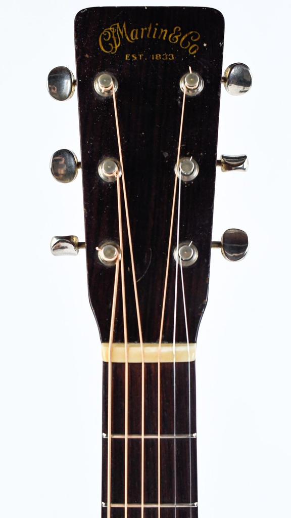 Martin 0017 Mahogany 1951-4.jpg