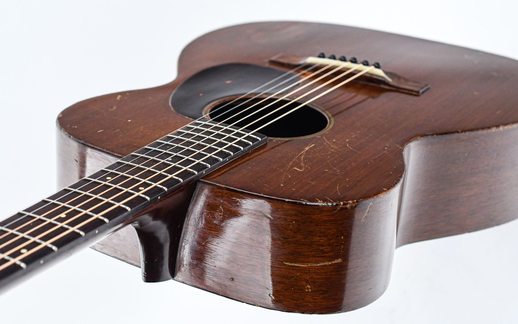 Martin 0017 Mahogany 1951-8.jpg