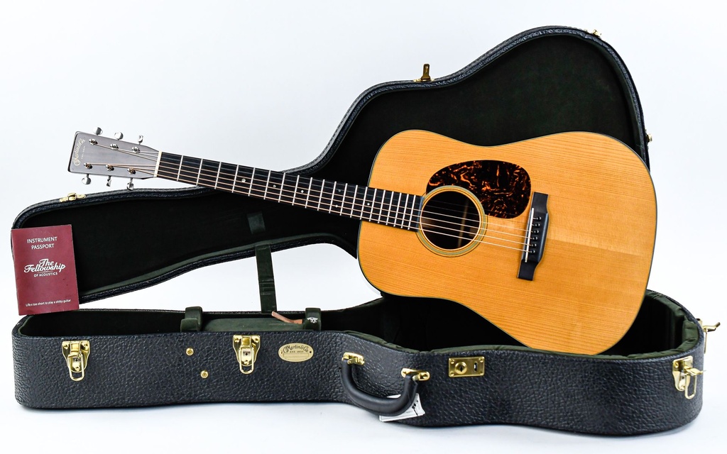 Martin D18 Authentic 1937 2007-1.jpg