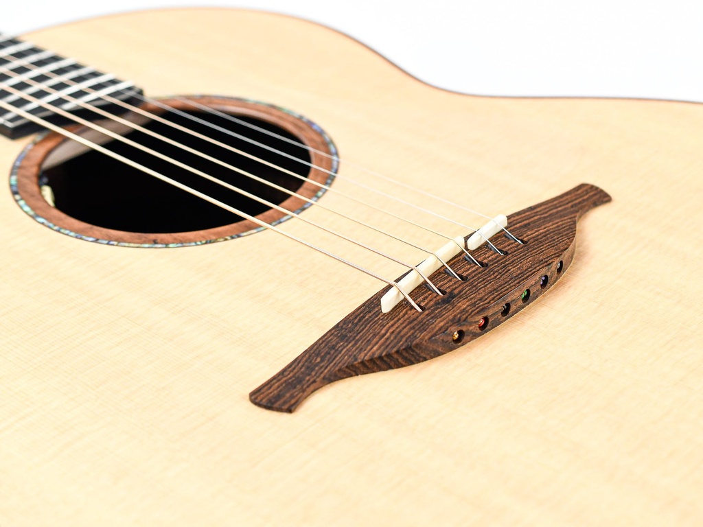 Lowden F50 Ziricote Lutz Spruce 2020-10.jpg