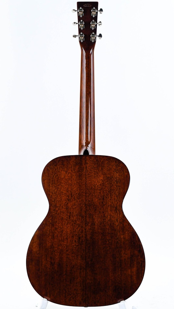 Martin OM18 Authentic 1933 VTS 2020-7.jpg