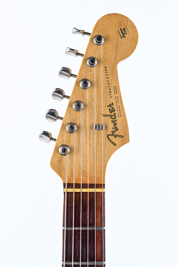 Fender Stratocaster Sunburst 1964-11.jpg