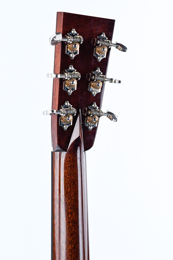 Collings OM2HT Sitka Spruce Indian Rosewood 2017-5.jpg