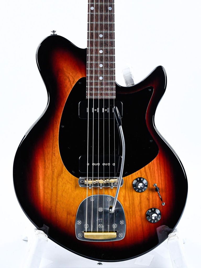 [DA-OFFSET'64-3CSB] Eastman D'Ambrosio Offset 64 3-Color Sunburst-3.jpg