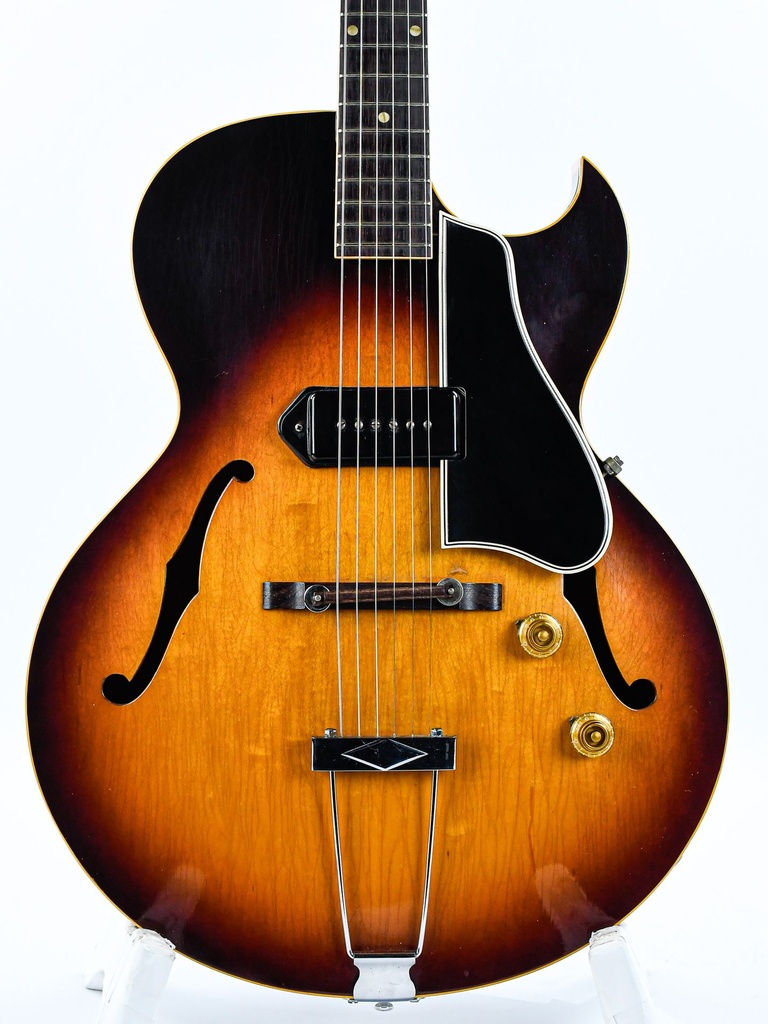 Gibson ES225 T Sunburst 1957-3.jpg