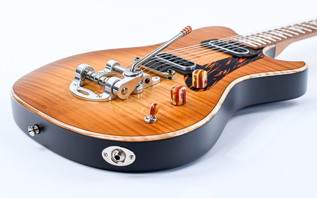 Powers Electric A Type Select Maple Wild Honey Burst-11.jpg