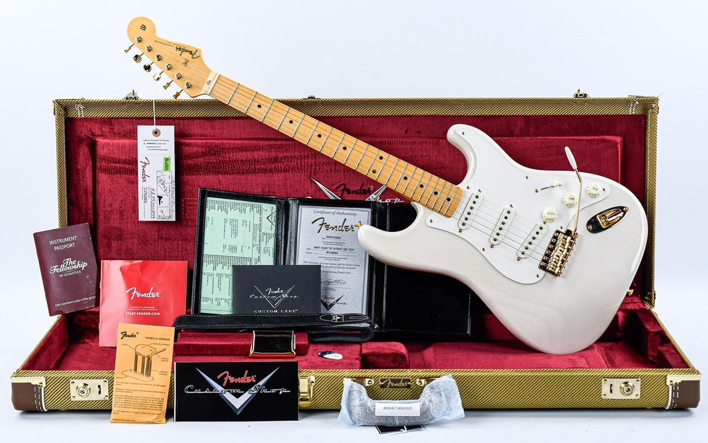 Fender Custom Shop 55 Stratocaster Journeyman White Blonde-1.jpg