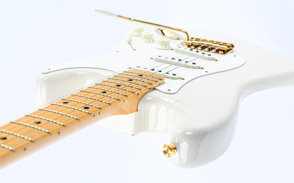 Fender Custom Shop 55 Stratocaster Journeyman White Blonde-9.jpg