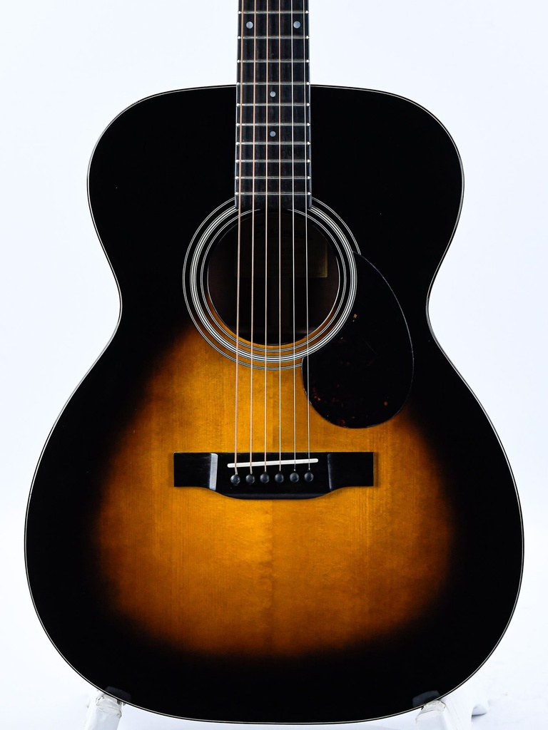 Eastman E10OM Sunburst-3.jpg