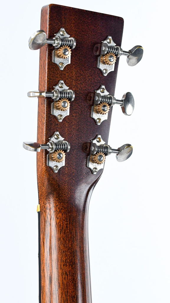 Martin Custom Shop D18 1937 Stage 1 Aging-5.jpg