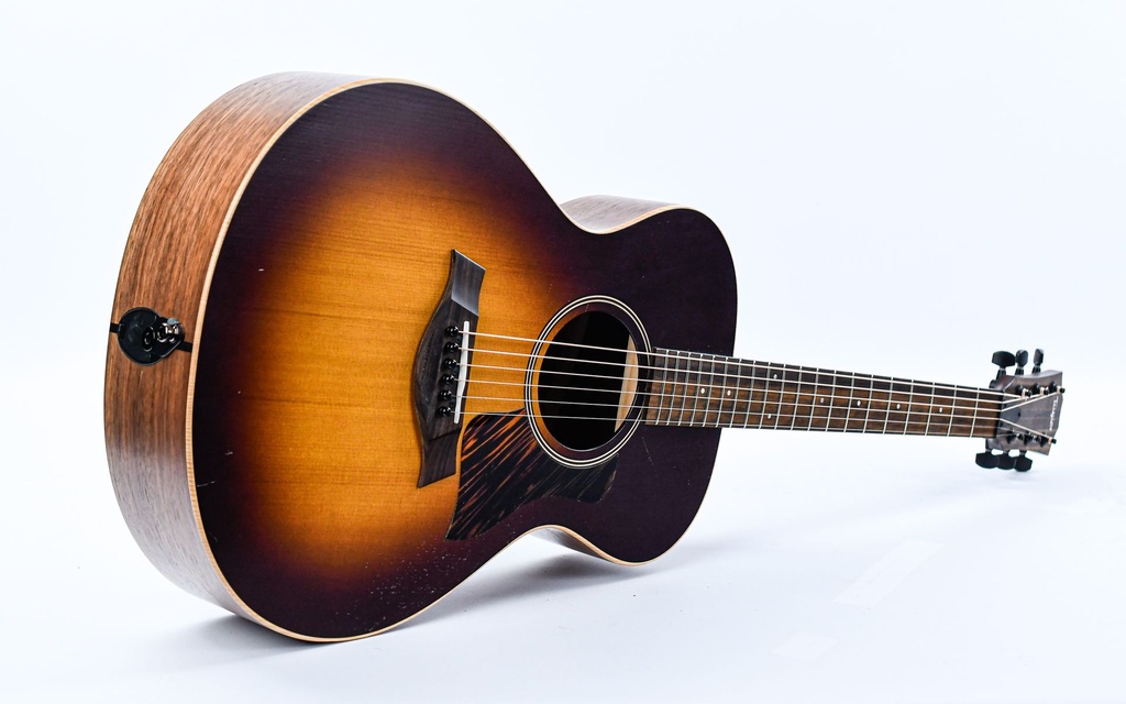 Taylor AD12e Tobacco Sunburst 2023-12.jpg