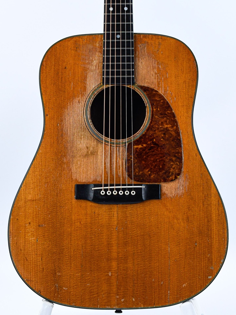 Martin D18 1946-3.jpg