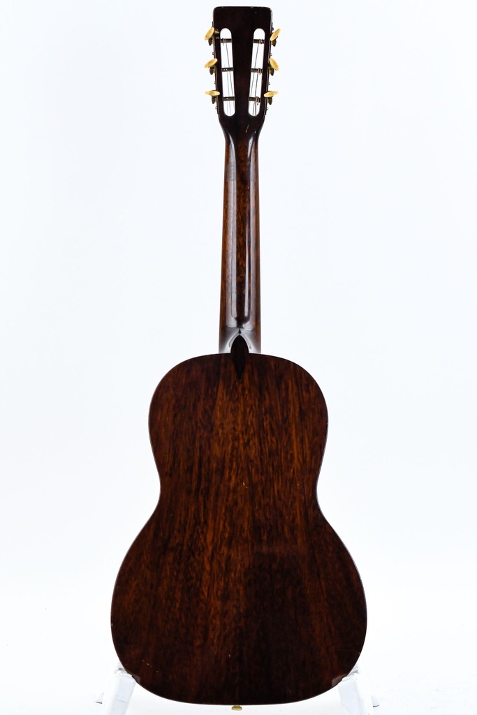 Martin 5 18 Terz Mahogany Spruce 1945-7.jpg