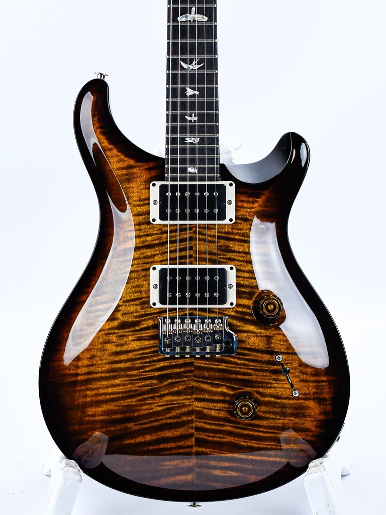 [CUM4FNHTI63_5-5V_BW_N] PRS Custom 24 Black Goldburst-3.jpg