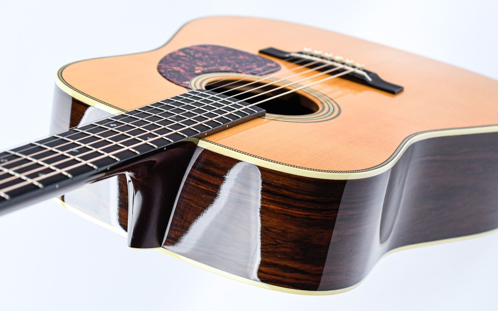 Martin D28GE Golden Era Brazilian Adirondack 2005-9.jpg