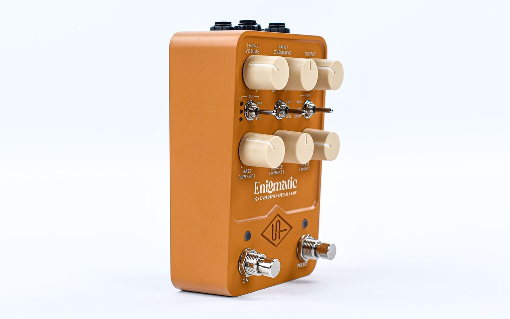 [GPM-ENIG] Universal Audio UAFX Enigmatic '82 Overdrive Special Amp-2.jpg