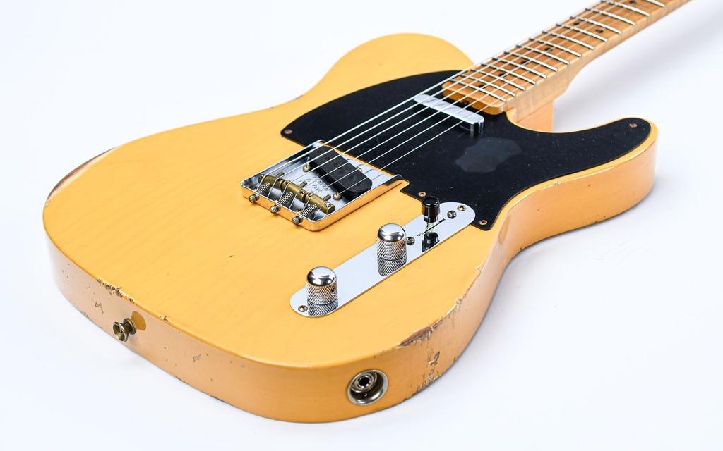 Fender Custom Shop 1952 Telecaster Butterscotch Blonde MN Relic-12.jpg