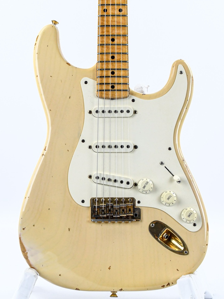 Fender Stratocaster Mary Kaye Cunetto 1998-3.jpg