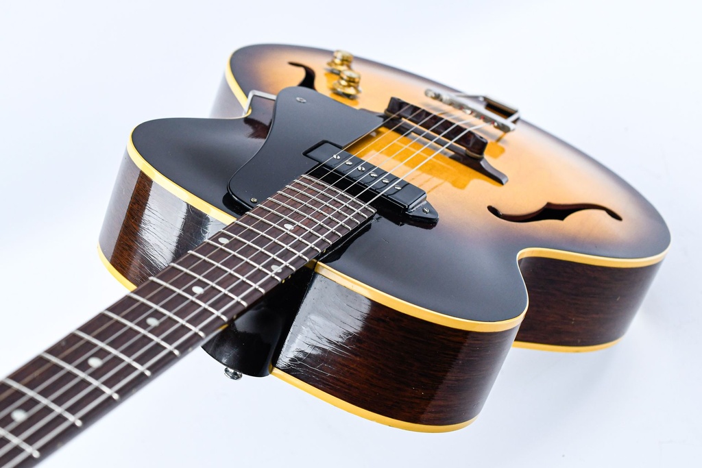 Gibson ES125 Sunburst 1962-8.jpg