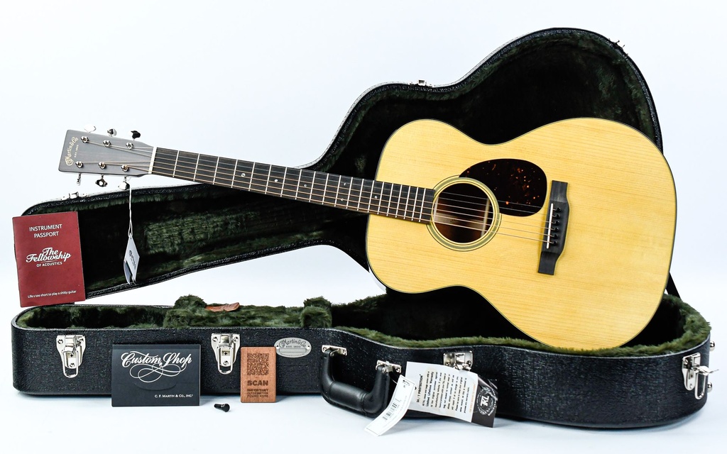 Martin Custom Shop OM18-1.jpg